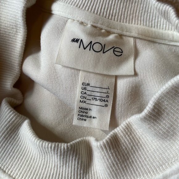 H&M - Picture 11 of 11